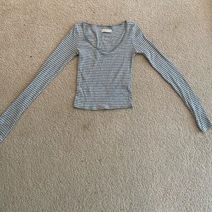 Abercrombie Grey and white striped long sleeve top